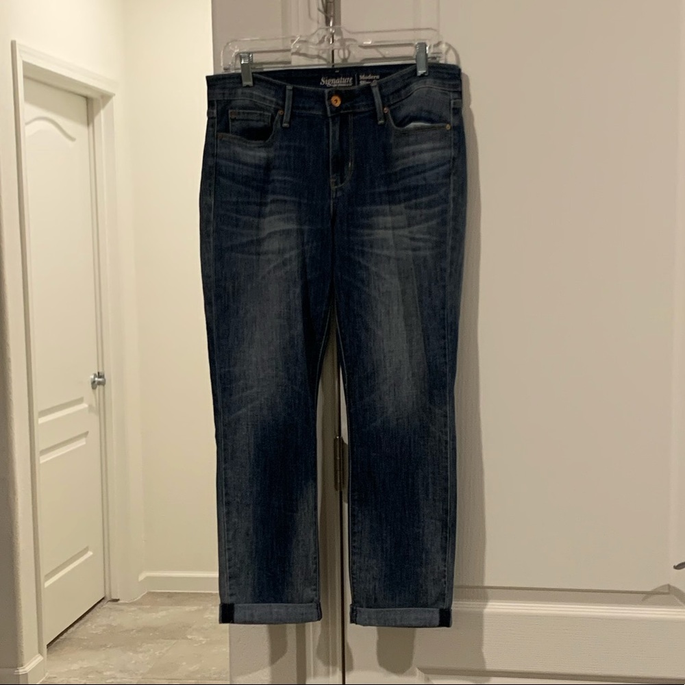 Signature Levi Strauss & CO
